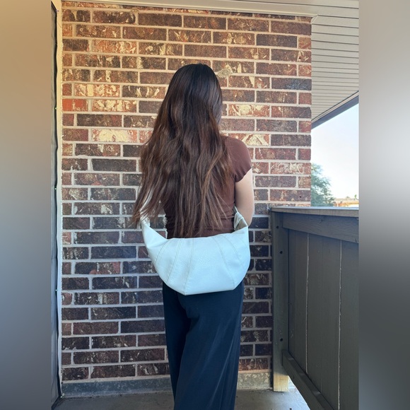 Handmade Vegan Leather Croissant/Crescent/Dumpling/Banana Bags Crossbody - Picture 5 of 11